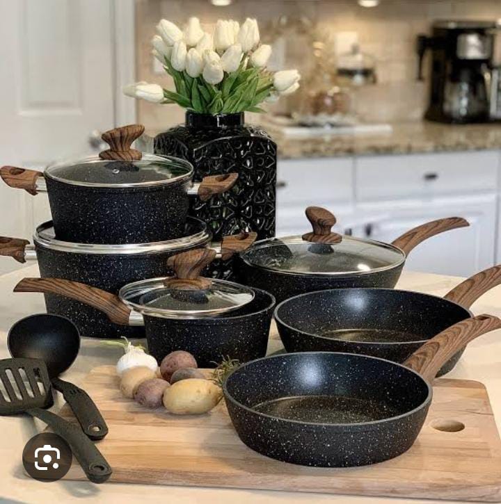 HOME & KITCHEN